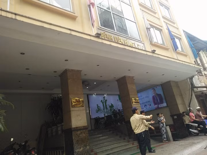 Bac si BVDK Hong Ngoc noi soi chay mau mui tre