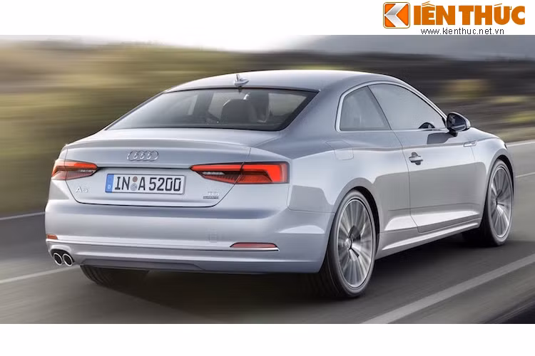 Tuy nhiên so với thế hệ mới, phần đuôi của Audi A5 cũ trông vẫn "béo" hơn, do chiếc xe mới có những đường dập nổi đậm nét và những đèn hậu LED mỏng, dài hơn.