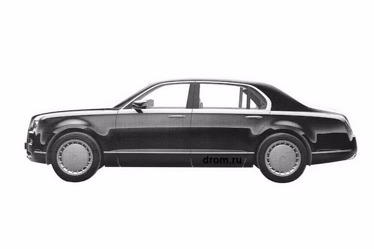 Trong đó, chiếc Cortege phiên bản sedan dành cho "dân thường" sẽ là một mẫu sedan sang trọng có thiết kế y hệt xe của tổng thống Putin, với điểm khác biệt là chiều dài cơ sở ngắn hơn nhiều. Thiết kế của xe khi nhìn từ hai bên thân khá giống các dòng Bentley/Rolls-Royce trong thập niên 90.