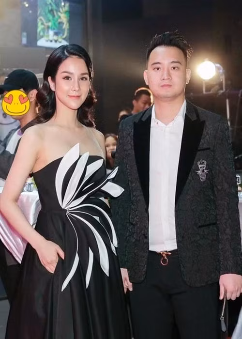 Diep Lam Anh ly than, Quynh Thu bi soi co dong thai la