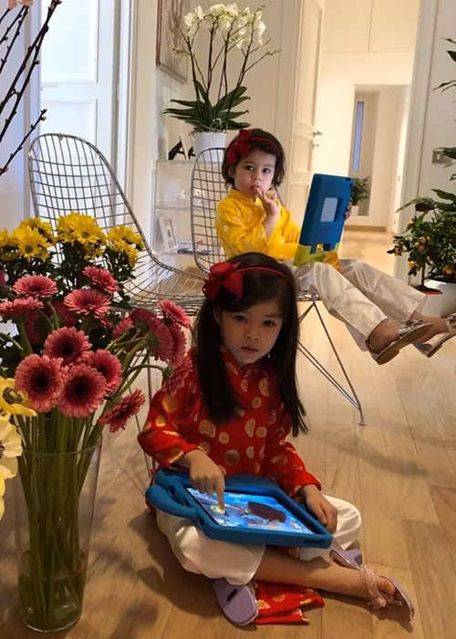 Hai con gái của Ngô Mỹ Uyên rất xinh xắn, mang 3 quốc tịch Italy, Mỹ và Việt Nam. Ảnh: Người lao động