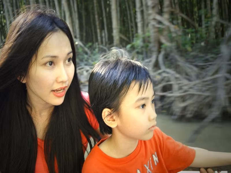 Bé Sonic sinh năm 2005, là trái ngọt của diễn viên Kim Hiền và chồng cũ DJ Phong.