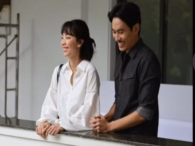 Trước “Chìa khóa trăm tỷ”, Kiều Minh Tuấn và Thu Trang chưa từng đóng cặp và ngoài đời rất thân thiết. Ảnh: Công lý và xã hội