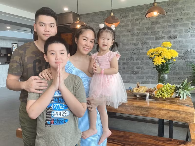  Lê Phương - Trung Kiên kết hôn năm 2017. 2 năm sau, cặp đôi chào đón con gái gia nhập tổ ấm.