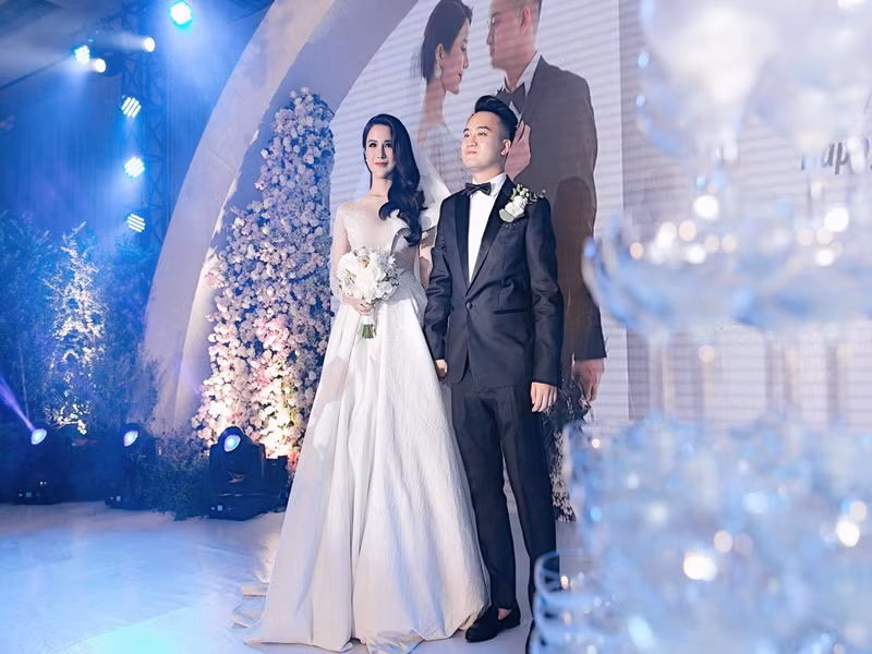 Trước khi kết hôn, Diệp Lâm Anh và Đức Phạm yêu nhau như trong ngôn tình. Ảnh: FB Diệp Lâm Anh