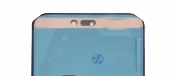 Đây hứa hẹn là một thay đổi lớn về thiết kế của những chiếc iPhone trong tương lai. Theo hình ảnh mới rò rỉ, iPhone 14 Pro Max có tới hai lỗ khoét phía trên màn hình, một lỗ hình tròn và một lỗ hình elip.