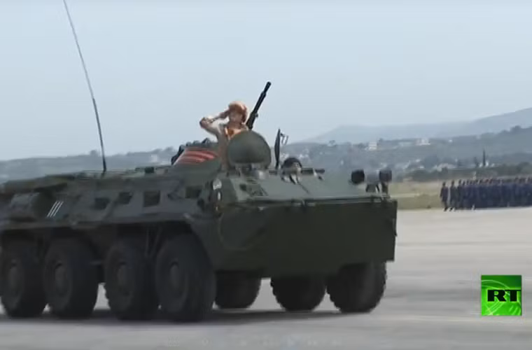 Xe thiết giáp chở quân BTR-80A. Nguồn ảnh: RT
