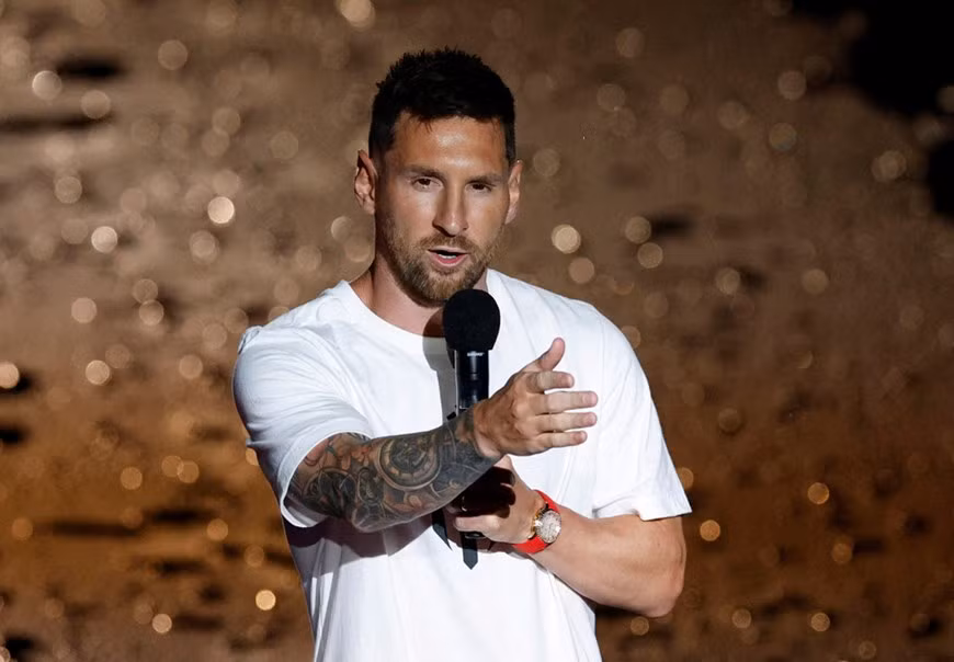 Phát biểu tại lẽ ra mắt, Messi cho biết anh rất vui khi có mặt tại đây, đồng thời muốn dành lời cảm ơn tới những chủ sở hữu của CLB như Jose Mas, David Beckham và người hâm mộ. (Nguồn: Getty Images)