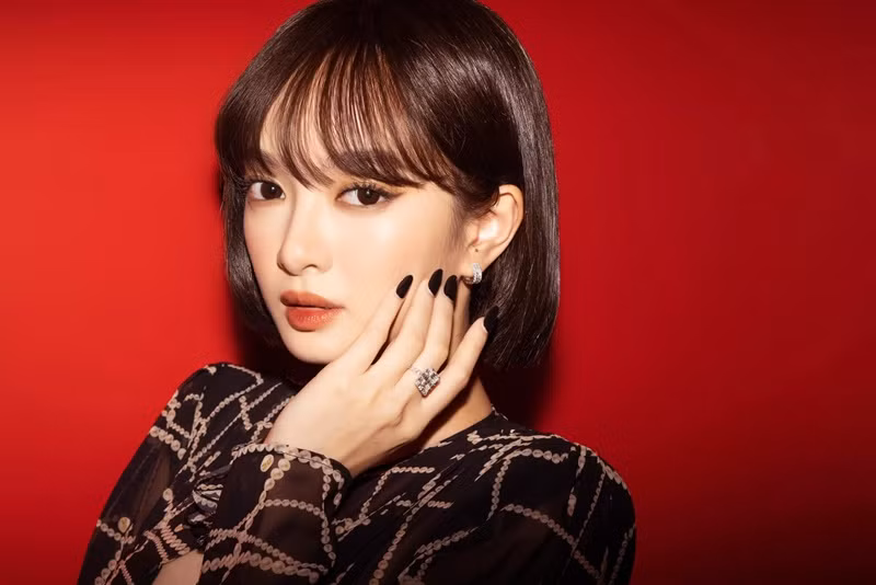 Chia sẻ trên Tổ Quốc, Kaity Nguyễn cho biết, sau bộ phim Em chưa 18, cô chật vật khi tìm kiếm cơ hội tiếp theo. Nữ diễn viên kỳ vọng làm mới mình trong những vai diễn cá tính và khác biệt nhưng hiếm có dự án phù hợp. Ảnh: FBNV.