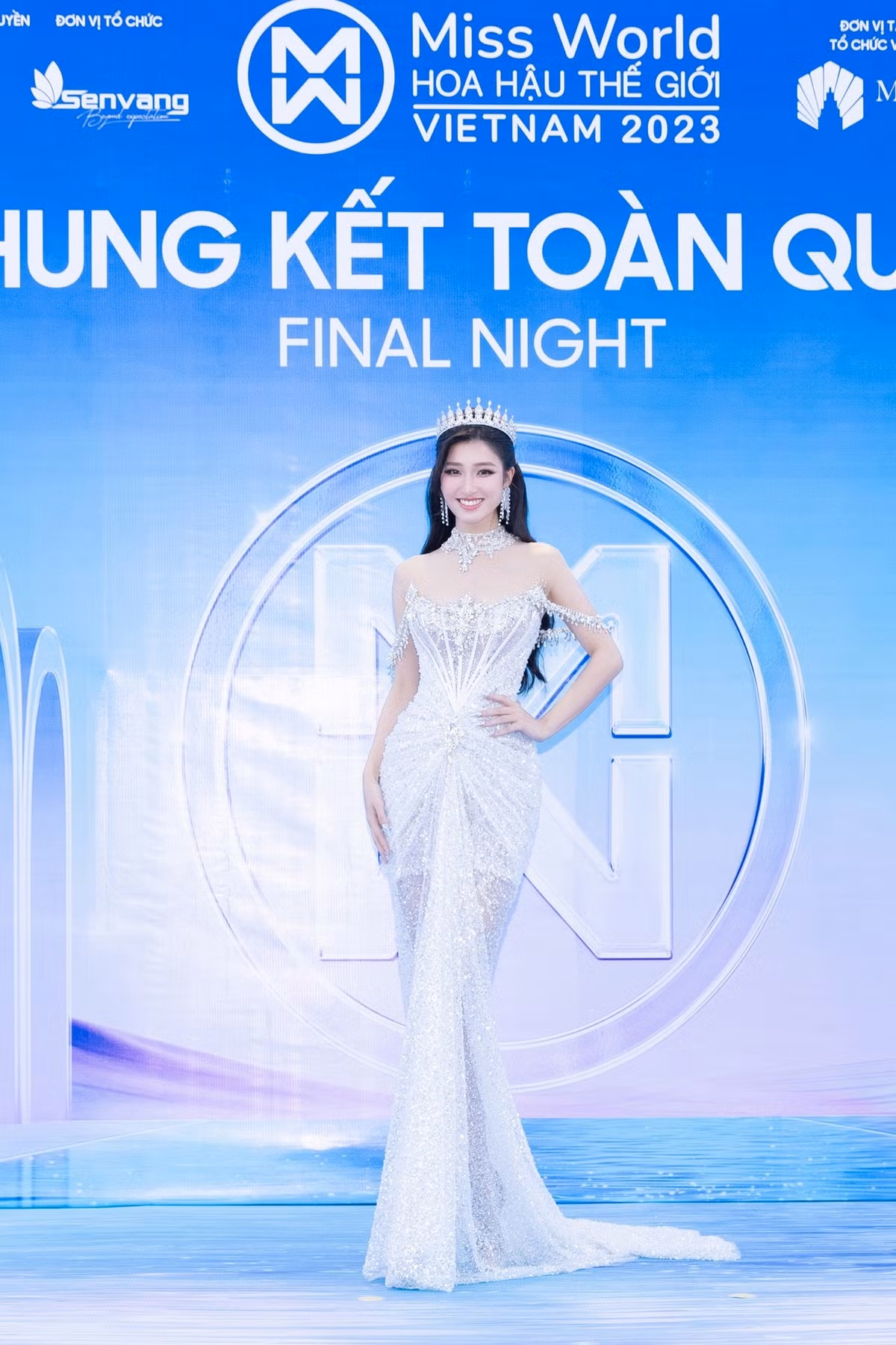 Huynh Tran Y Nhi dang quang Hoa hau The gioi Viet Nam 2023-Hinh-27