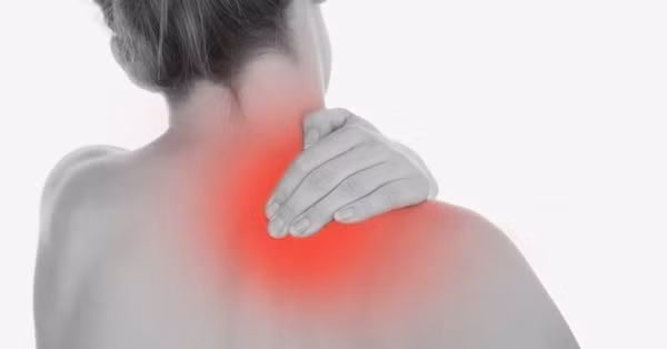 Chuyên gia sức khỏe chỉ ra, phổi phụ trách hệ hô hấp của con người, dễ bị tổn thương – nhất là thời điểm mùa thu. Chính vì vậy, mọi người nên tận dụng “thời kỳ vàng” nuôi dưỡng phổi bằng cách hình thành 2 thói quen giúp tăng cường sức khỏe phổi mỗi ngày.