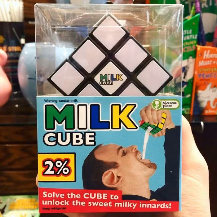 Giải khối rubic mới uống được loại sữa bên trong.