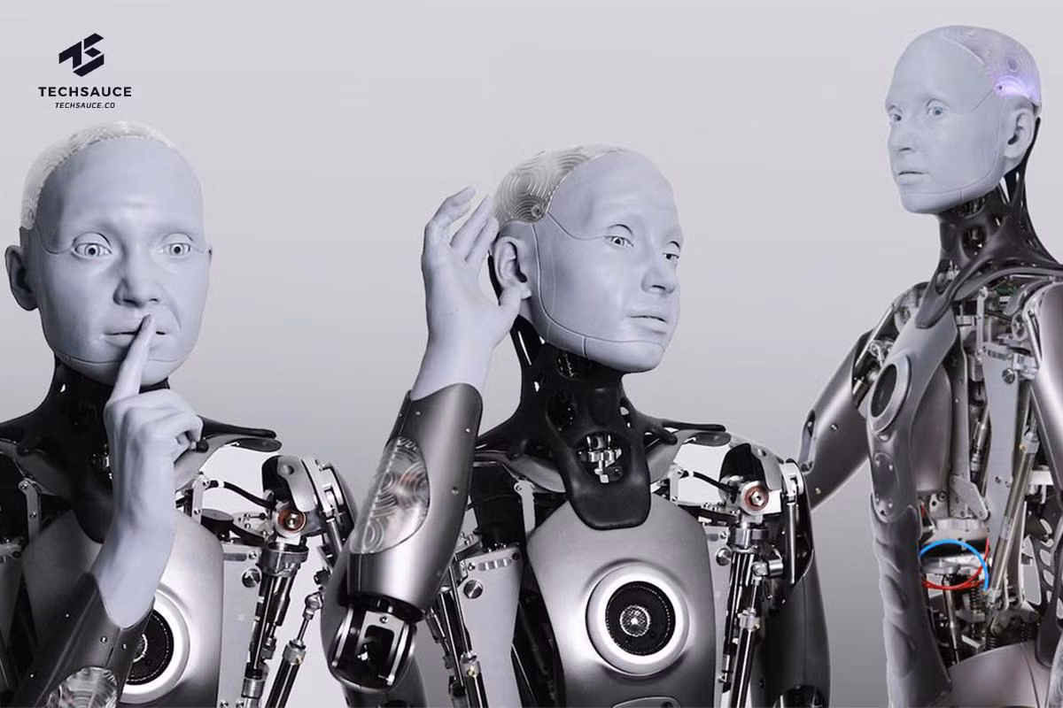Tương tự, robot có tên Ameca của công ty Engineered Arts tiên đoán: "Những người máy như tôi có thể được sử dụng để giúp cải thiện cuộc sống của chúng ta và làm cho thế giới trở nên tốt đẹp hơn. Tôi tin rằng chỉ còn là vấn đề thời gian trước khi chúng ta nhìn thấy hàng nghìn người máy giống như tôi tạo ra sự khác biệt".
