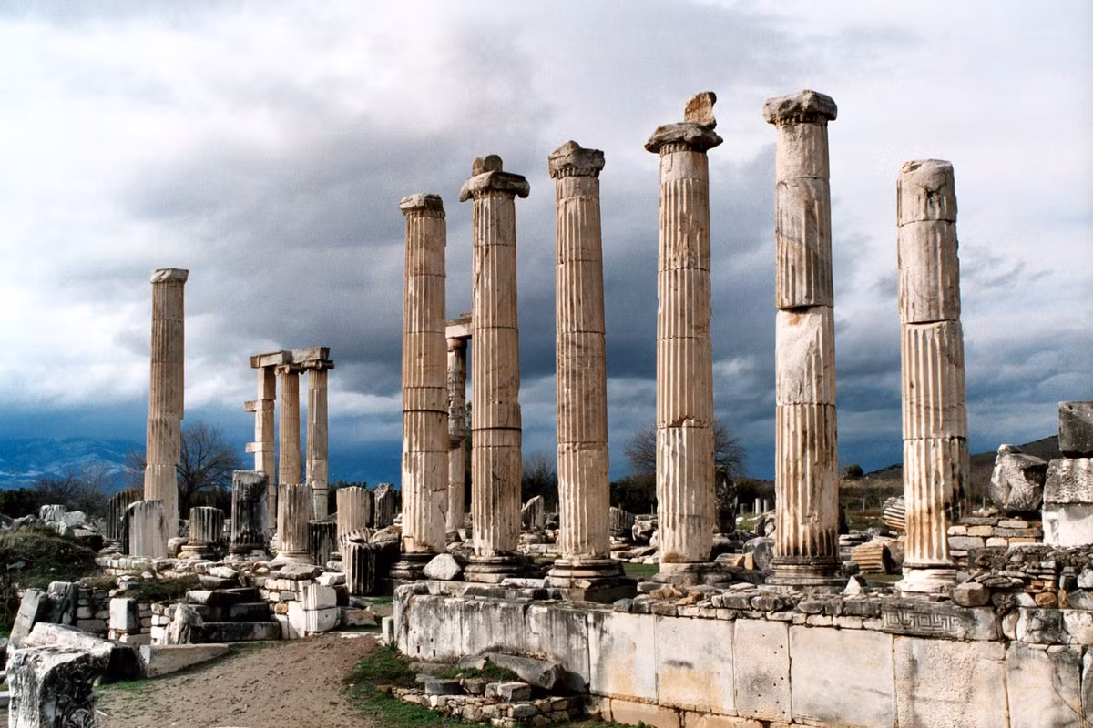 Theo các chuyên gia, đền Aphrodisias là nơi lưu giữ nhiều tác phẩm điêu khắc bằng đá cẩm thạch thời La Mã cổ đại. Thông qua nghiên cứu chúng, những thành tựu trong lĩnh vực điêu khắc của người La Mã được giới khoa học giải mã.