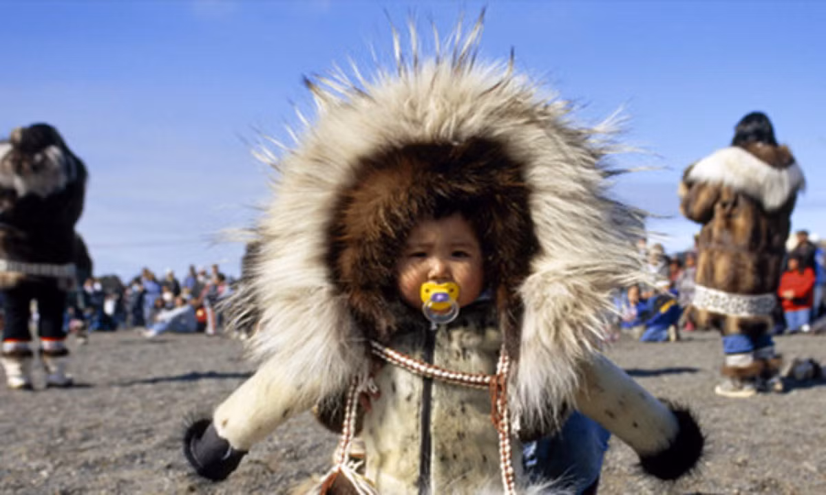 Trải qua thời gian, những thế hệ trẻ Eskimo tiếp xúc với thế giới bên ngoài và có những hiểu biết nhiều hơn về các phong tục truyền thống có ảnh hưởng thế nào đến sức khỏe và cuộc sống. Do vậy, hiện còn rất ít người Eskimo thực hiện tục lệ "cho thuê vợ".