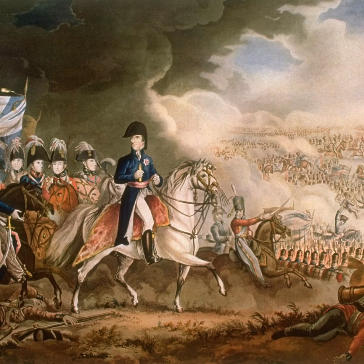 Trong trận chiến này, Napoleon mắc phải sai lầm lớn dẫn đến đại bại là trì hoãn đến trưa mới ra lệnh tấn công. Hoàng đế Pháp làm như vậy để chờ mặt đất khô ráo.