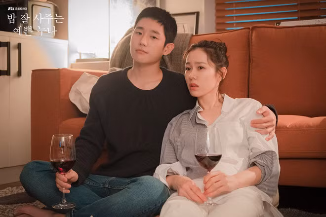 Khán giả bực mình với những tình tiết lặp đi lặp lại trong phim.