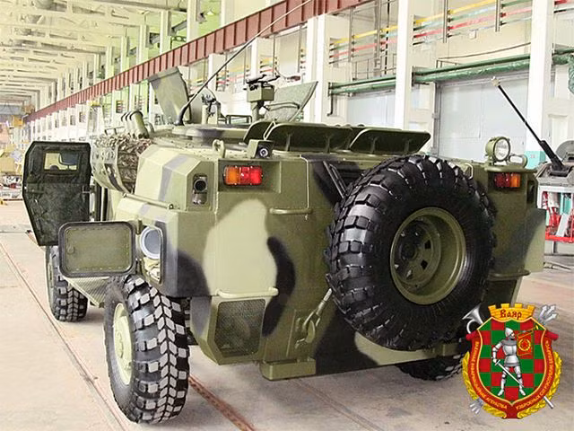 Cayman được trang bị lớp giáp chống mìn STANAG Level 2, giúp bảo vệ tổ lái chống lại đạn 7,62 mm của trúng trường bắn tỉa. Ảnh: AR.