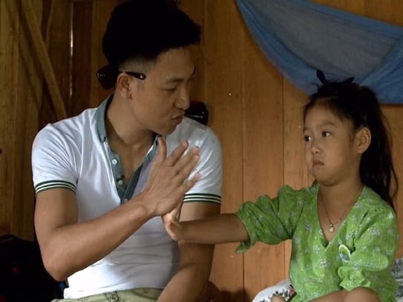 Bé Chíp - con gái diễn viên Mạnh Trường cũng từng tham gia “Bố ơi, mình đi đâu thế”. Ngày đó, bé Chíp là cô nhóc xinh xắn, dễ thương. Ảnh: BTC