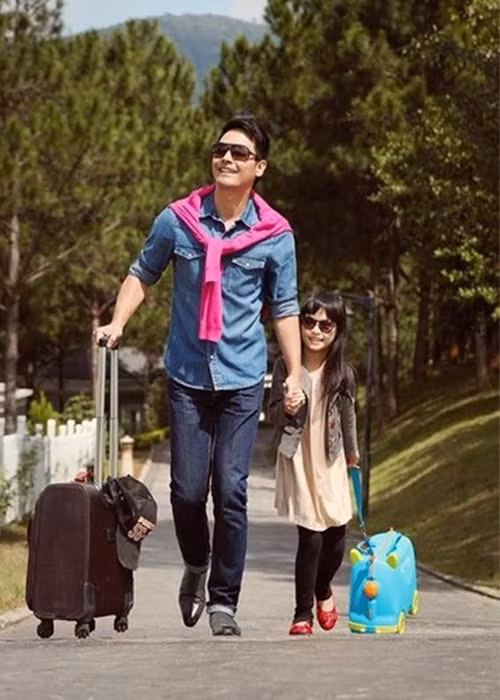 Bé Bo là con gái MC Phan Anh, từng tham gia “Bố ơi! Mình đi đâu thế?”. Ảnh: FBNV