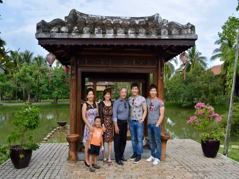 Năm 2014, khi về nước thăm người thân, Mỹ Phụng được hai em trai rủ biểu diễn xiếc tại một chương trình ở công viên Thảo Cầm Viên, TP.HCM. Sau lần đó, Mỹ Phụng quyết định trở lại nghề xiếc. Ảnh: VTC