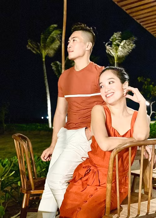 Dù kết hôn được 7 năm, có hai con chung, Hồng Phượng vẫn được nhận những tin nhắn ngọt ngào từ chồng. Ảnh: FBNV
