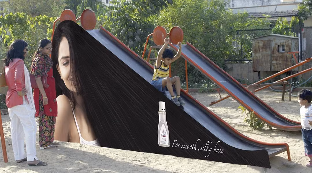 Mái tóc mềm mượt như lụa....