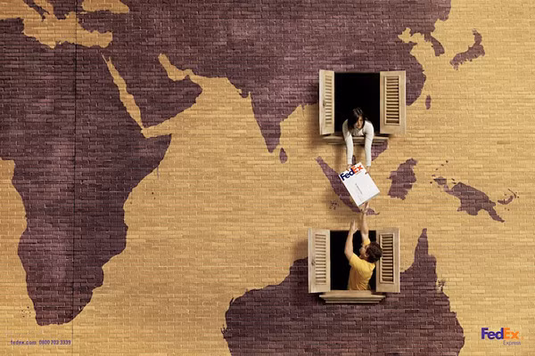 Chuyển phát nhanh FedEx rút ngắn khoảng cách...