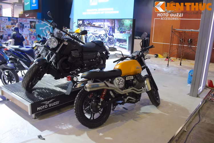 Trong khi đó, khu vực trưng bày của Moto Guzzi sẽ có sự xuất hiện của mẫu cruiser California, bên cạnh phiên bản scrambler của chiếc V7 - mẫu xe vừa mới chỉ ra mắt tại triển lãm EICMA 2015.