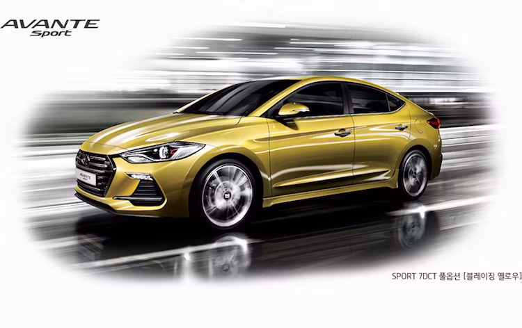 Vừa mới chỉ ra mắt chính thức tại Hàn Quốc, Hyundai Avante Sport hiện chưa có giá chính thức. Vào cuối năm nay, nhiều khả năng phiên bản này sẽ tiếp tục được đưa ra ngoài Thế giới với tên gọi Elantra Sport.