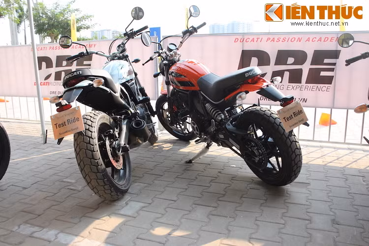 Bên cạnh đó, Ducati Việt Nam còn mang đến rất nhiều hoạt động khác cho cộng đồng, nổi bật trong số đó là Ducati Riding Experience (DRE).