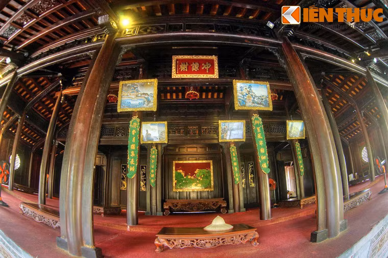 Không gian bên trong Chính doanh bên trong Xung Khiêm Tạ.