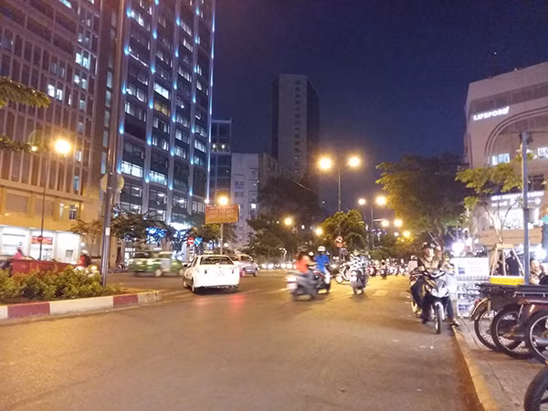Danh gia may anh cua dien thoai Samsung Galaxy-Hinh-3