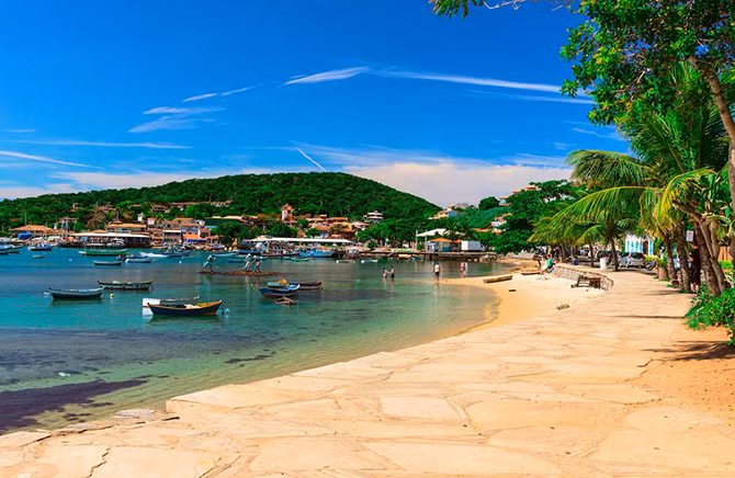 Brazil có đường bờ biển dài với những bãi biển đẹp tuyệt vời, trong đó có Buzios. Đây thực sự là một địa điểm thư giãn lý tưởng. 