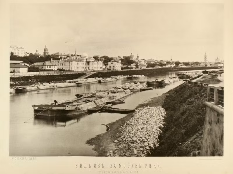 Vùng Taganka nhìn từ sông Moskva. (Nguồn ảnh: English Russia)