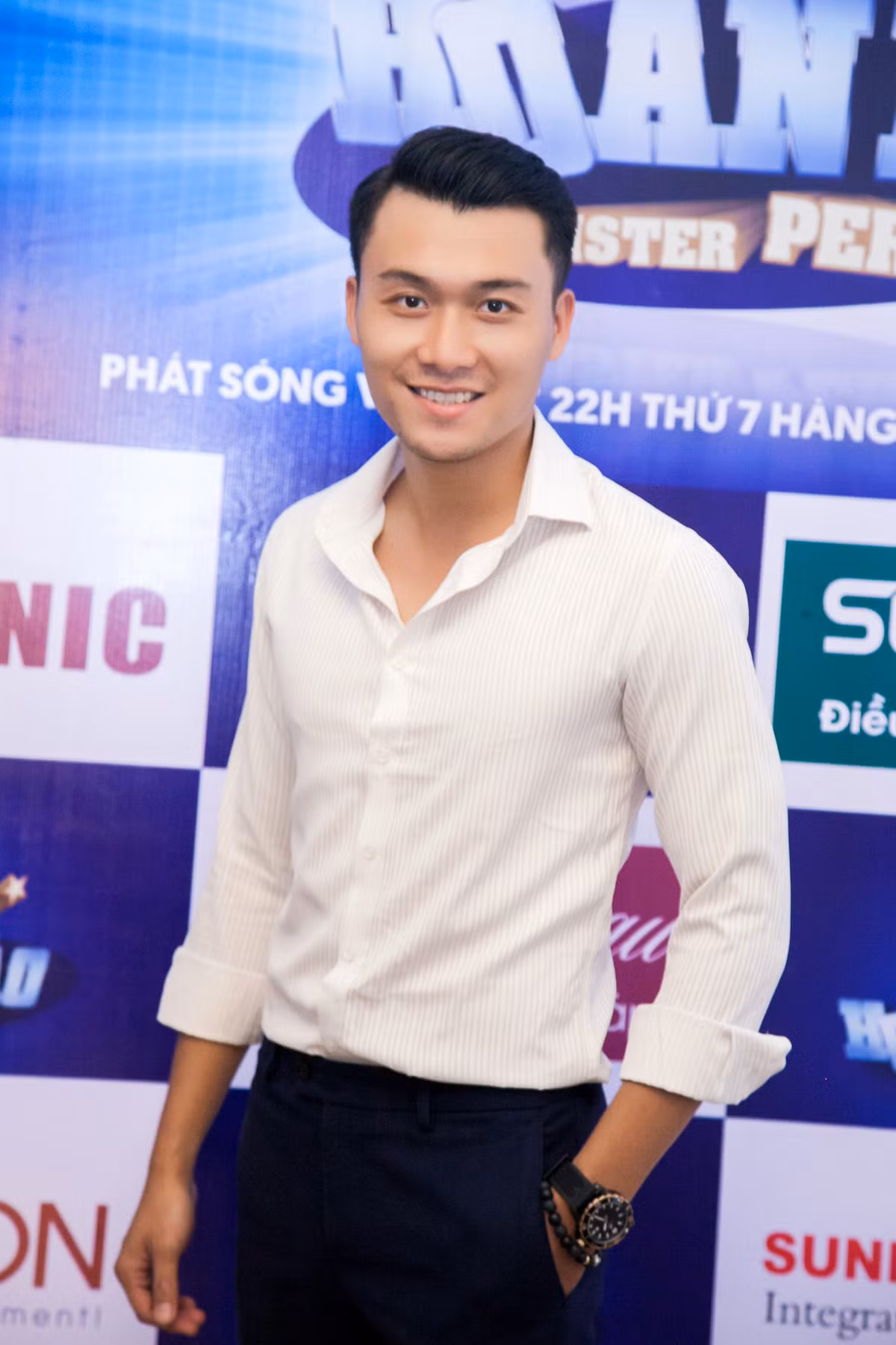 Xuân Phúc góp mặt tại sự kiện. Nam diễn viên điển trai này là một trong những thí sinh nổi bật của "Mr Perfect - Quý ông hoàn hảo" mùa đầu tiên.