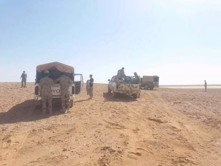 Trong diễn biến liên quan trên chiến trường Syria ngày 28/8, một chiếc xe buýt chở binh sĩ Syria đã bị tấn công tại vùng nông thôn phía đông tỉnh Homs.