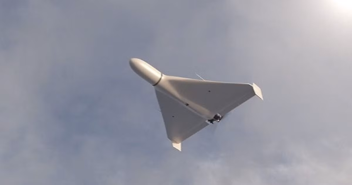 UAV tự sát Geran-2 là loại vũ khí tạo nên sự hoang mang cho đối phương bởi các đòn tấn công bất ngờ với quy mô lớn của nó. Geran-2 không chỉ hiệu quả trong tấn công mà chi phí để chế tạo và triển khai chúng cũng thấp hơn nhiều so với các loại tên lửa hiện đại.