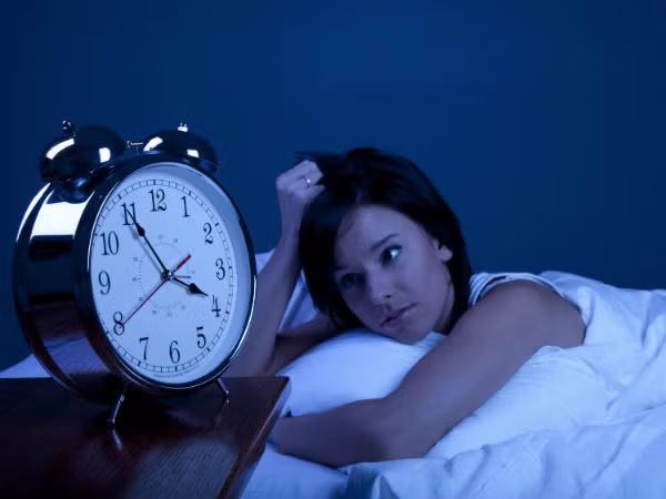 Uống nước chanh dây làm giảm căng thẳng thần kinh và chữa các vấn đề về dạ dày và tiêu hóa. Ăn chanh dây cũng cải thiện được chứng mất ngủ và rối loạn giấc ngủ.