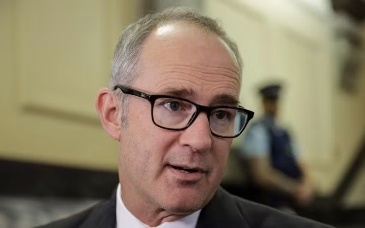 Chân dung bộ trưởng Giao thông New Zealand Phil Twyford.