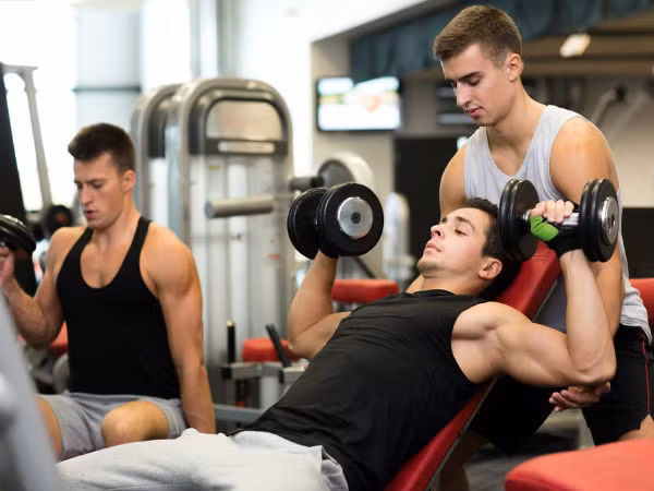Thể dục là một trong những cách tốt nhất để có được thân hình khỏe khoắn và săn chắc. Để có được kết quả tốt nhất, bạn cần tránh những lỗi tập thể dục sau đây.