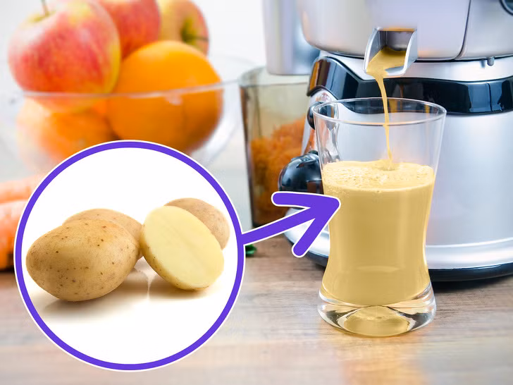 Nước ép khoai tây rất giàu các vitamin và khoáng chất, bao gồm canxi, phốt pho và vitamin C. Do đó, uống nước ép này giúp tăng cường hệ miễn dịch và mang lại rất nhiều lợi ích sức khỏe khác.