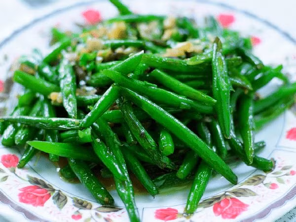 Thực phẩm này còn chứa một số vitamin như niacin và thiamine giúp ngăn ngừa nhiều nhiễm trùng trong cơ thể.