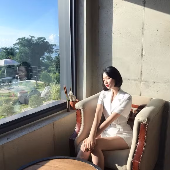 Sự thật điên người về chị dâu “nức tiếng” xinh đẹp, ngọt ngào hết phần thiên hạ Su that dien nguoi ve chi dau “nuc tieng” xinh dep, ngot ngao het phan thien ha