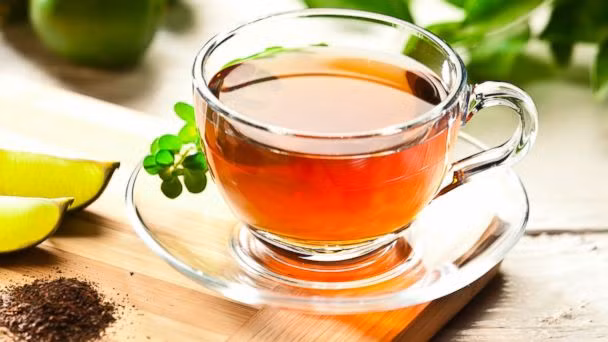 Nhiều người bị các vấn đề liên quan đến tiêu hóa như đầy hơi, chướng bụng, buồn nôn và táo bón. Uống trà thảo mộc sẽ cải thiện tiêu hóa.