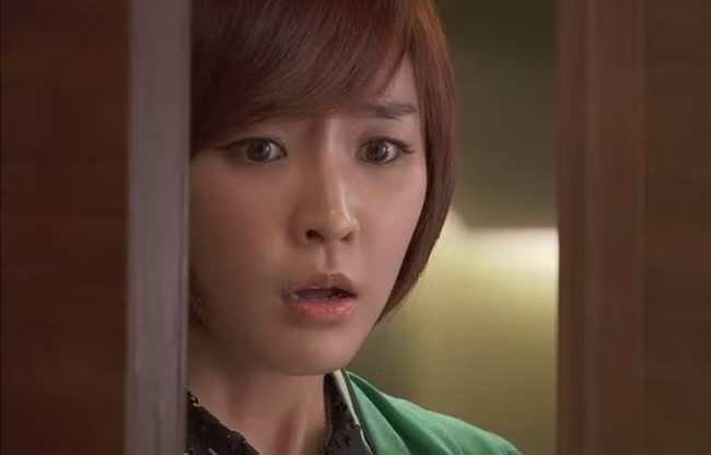 Bi mat kinh hoang phia sau buoi tap the duc cua chong-Hinh-2