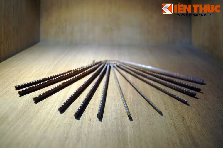 Trong nhiều thế kỷ, lịch đoi đã được gìn giữ bằng cách cha truyền con nối. Có thể nói, bộ lịch này là sự đúc kết tri thức qua nhiều thế hệ, là biểu hiện rực rỡ về nhận thức của người Việt - Mường xưa về thế giới.