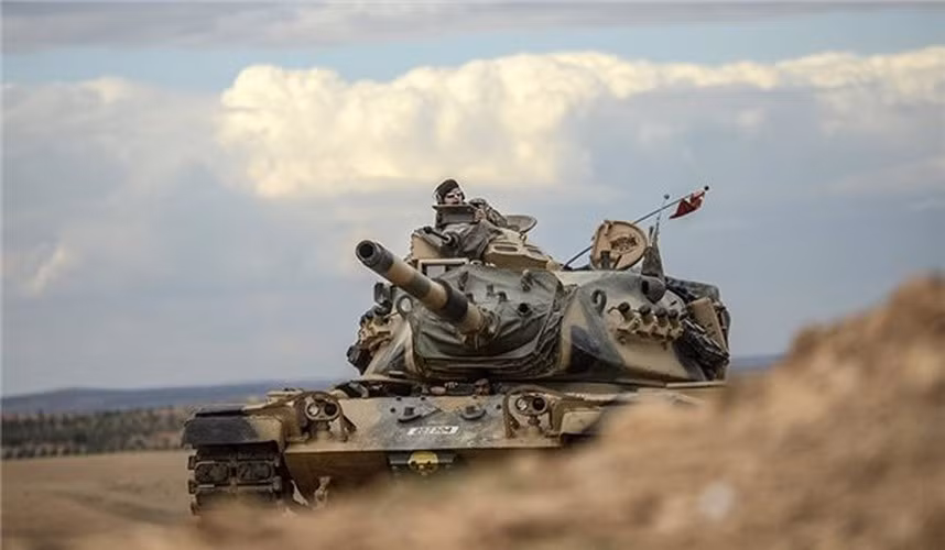 Bên cạnh đó, cơ quan thông tấn Ả Rập Syria (SANA) cũng thông báo rằng một đơn vị lớn của Thổ Nhĩ Kỳ đã được triển khai gần các thị trấn Taftanaz, Binnish và Ma'arrat Misrin.