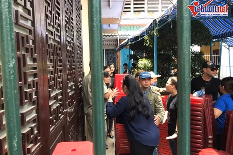 Lễ viếng Anh Vũ bắt đầu từ 16h hôm nay đến 6h ngày 12/4. Ảnh: Vietnamnet