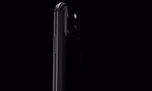 Apple thường giới thiệu những chiếc iPhone mới của mình vào tháng 9 hàng năm. Như vậy, nếu không có gì thay đổi, còn khoảng trên dưới 6 tháng nữa, những người hâm mộ Apple sẽ lại được chào đón những chiếc iPhone mới. Một trong những điểm nhấn lớn nhất có thể sẽ xuất hiện trên những chiếc iPhone 2019 sẽ là cụm camera sau bao gồm ba ống kính. Mới đây, nhà thiết kế nổi tiếng Hasan Kaymak đã tung ra concept mới nhất của mình liên quan đến chiếc iPhone XI Max thể hiện tin đồn này.iPhone XI/ XI Max nhiều khả năng sẽ không có thay đổi quá nhiều về ngoại hình so với thiết bị tiền nhiệm. Dù vậy, phiên bản cao cấp nhất (nhiều khả năng là chiếc iPhone XI Max) có thể sẽ được trang bị tới ba camera ở mặt lưng. Ở thời điểm hiện tại, con số camera sau lớn nhất Apple trang bị cho những chiếc iPhone của mình vẫn mới chỉ dừng lại ở con số hai, trong khi đó nhiều nhà sản xuất như Huawei hay Samsung đã trang bị ba và thậm chí là bốn camera sau cho sản phẩm của mình.